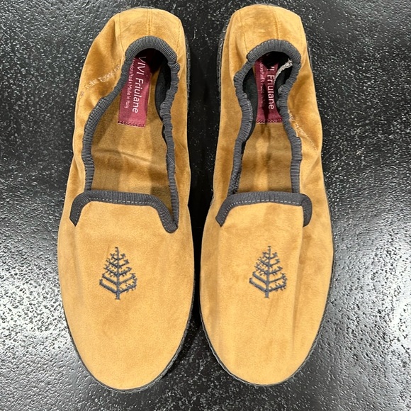 VIVI Friulane Private Jet Experience Velvet Slippers Size Medium NWOT - Picture 1 of 11